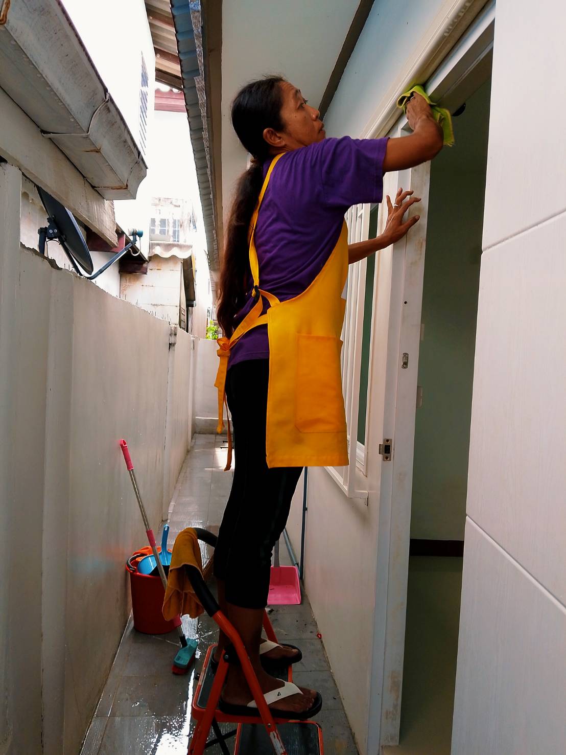 ทำความสะอาดร่มเกล้า